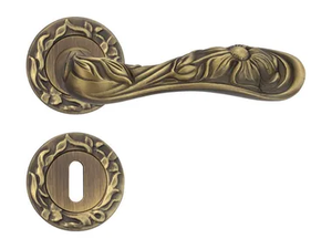 ARTE - Chromed brass door handle on rose with lock _ LINEA CALI'